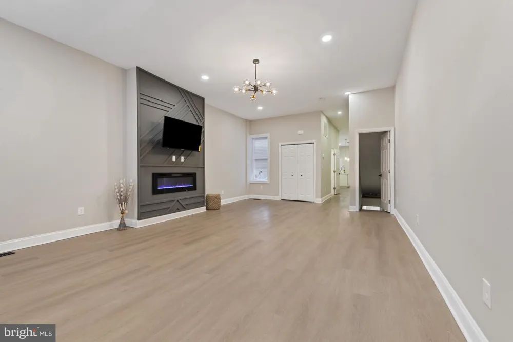 318 STRICKER STREET Baltimore, MD 21223