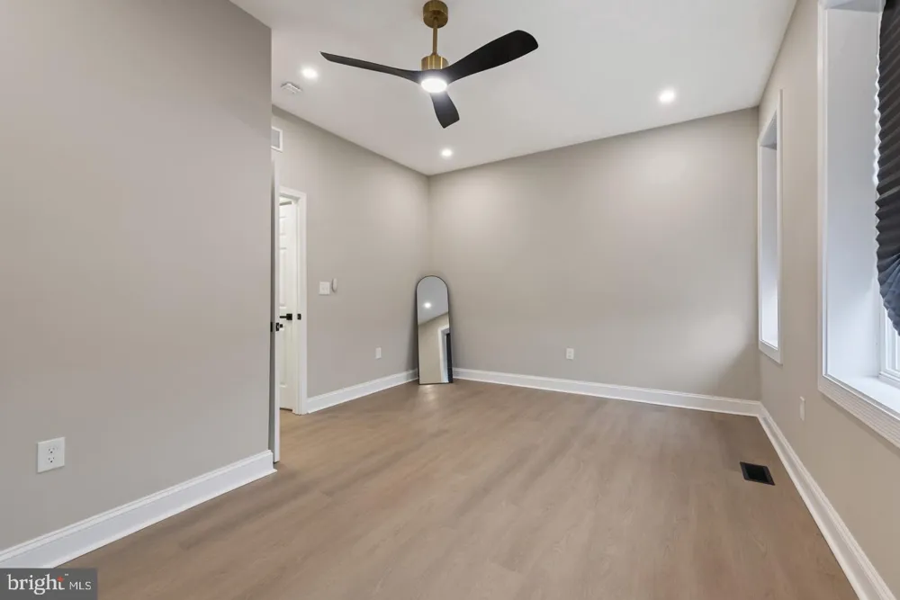 318 STRICKER STREET Baltimore, MD 21223