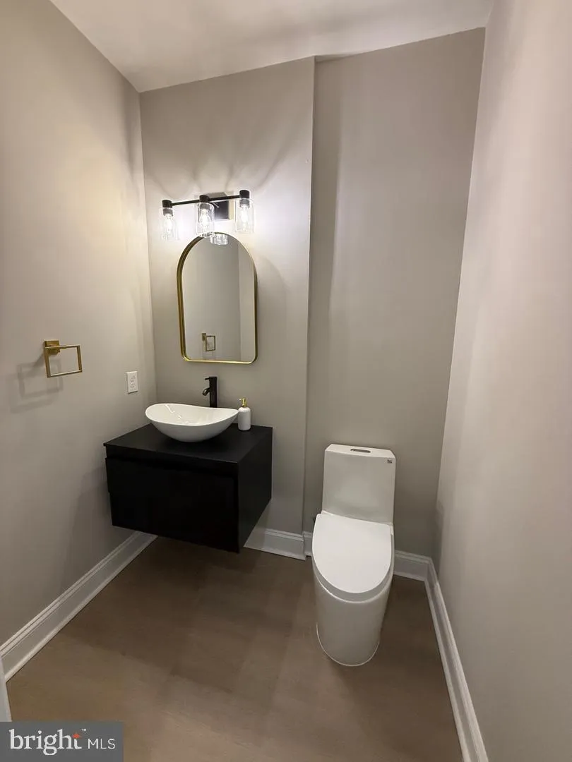 318 STRICKER STREET Baltimore, MD 21223