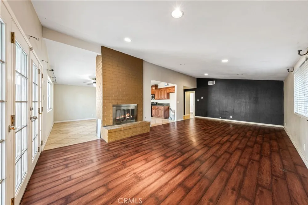 6790 El Cajon Dr Riverside, CA 92504