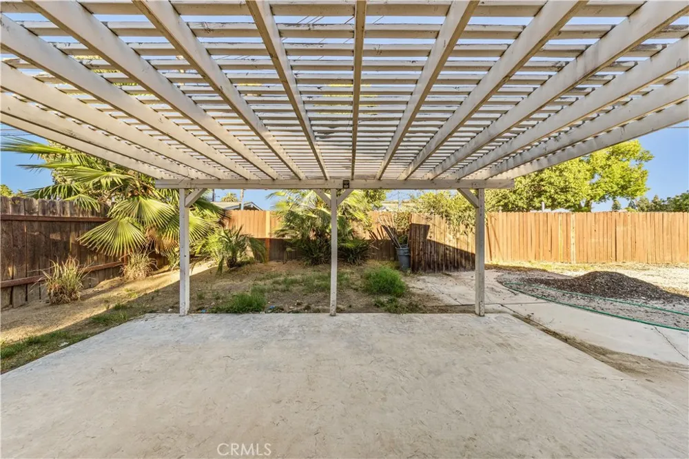 6790 El Cajon Dr Riverside, CA 92504