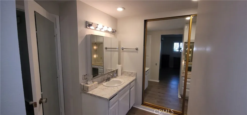 931 Avenida Majorca #A Laguna Woods, CA 92653