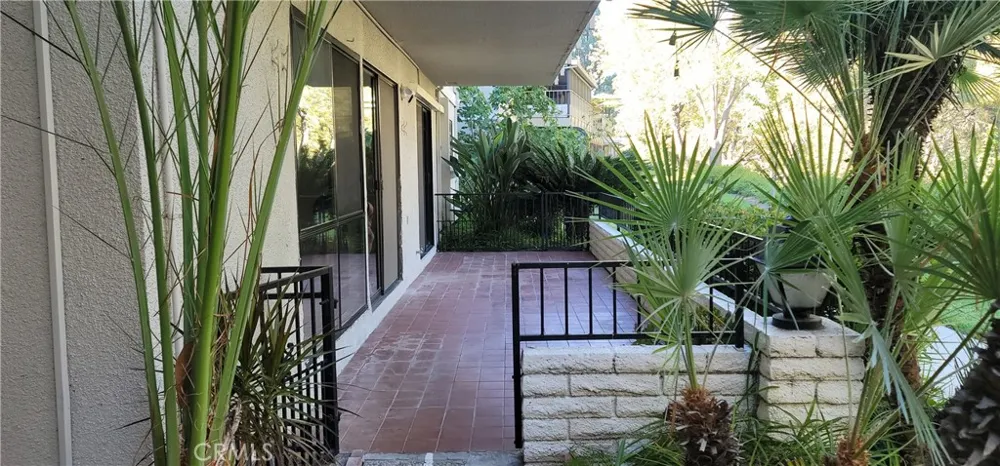 931 Avenida Majorca #A Laguna Woods, CA 92653
