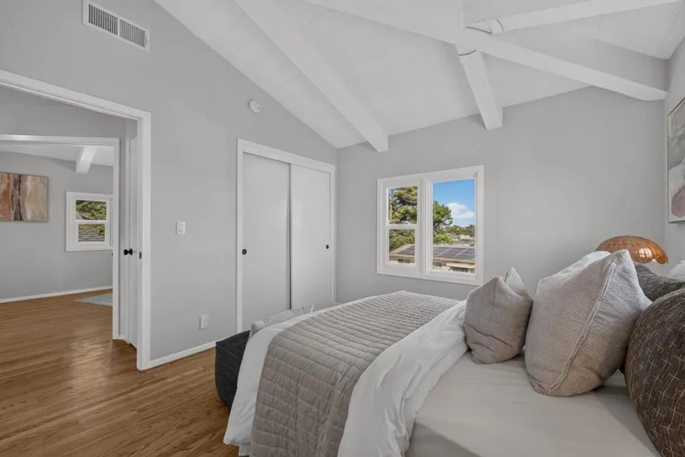 31 Seaview Drive Daly City, CA 94015