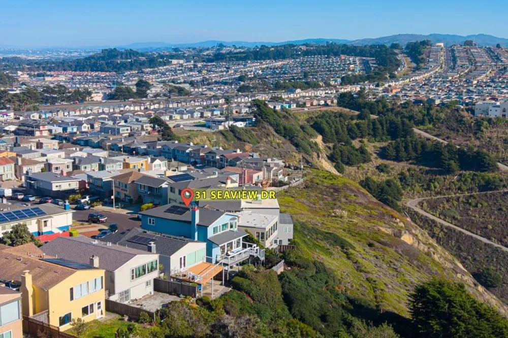 31 Seaview Drive Daly City, CA 94015