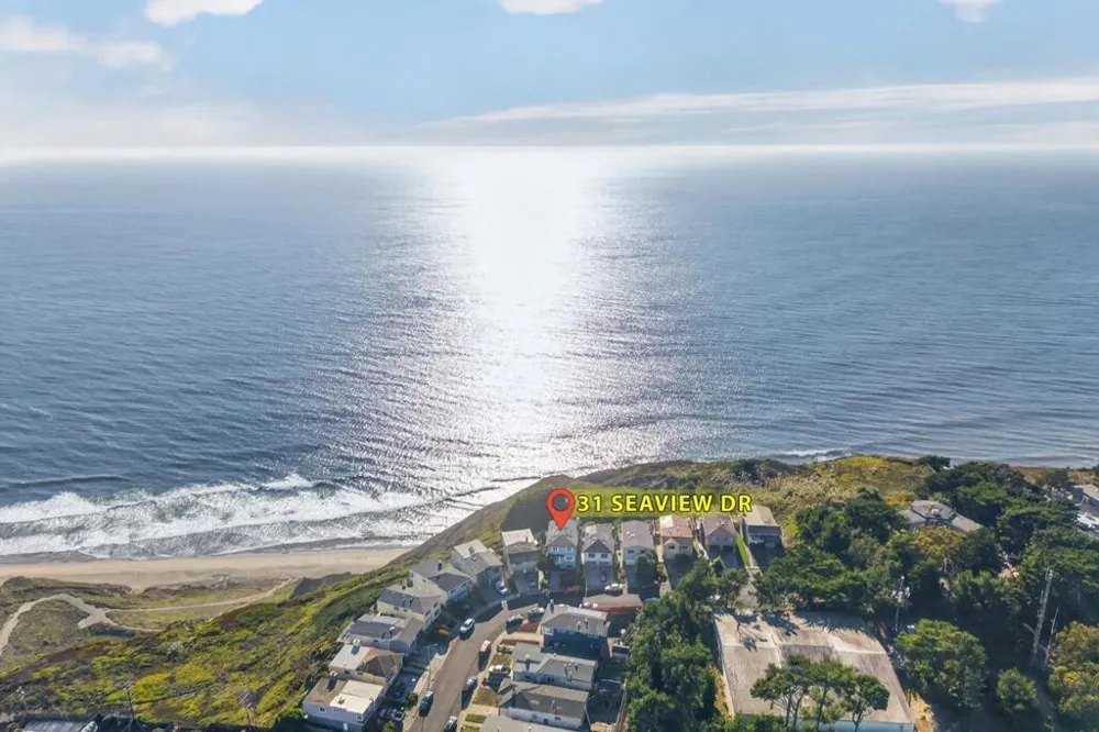 31 Seaview Drive Daly City, CA 94015