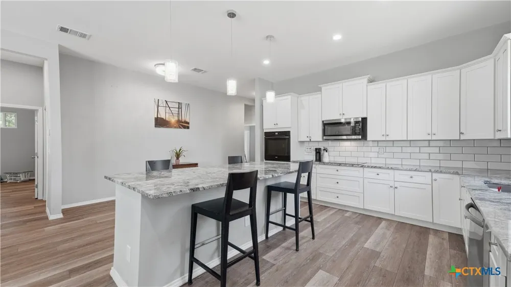 341 Comanche Street New Braunfels, TX 78130