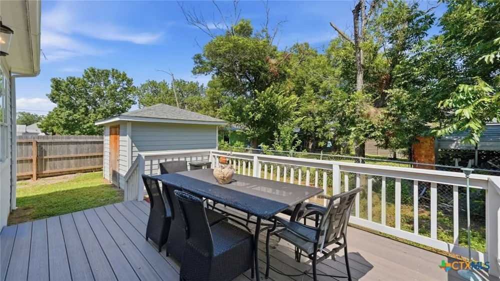 341 Comanche Street New Braunfels, TX 78130