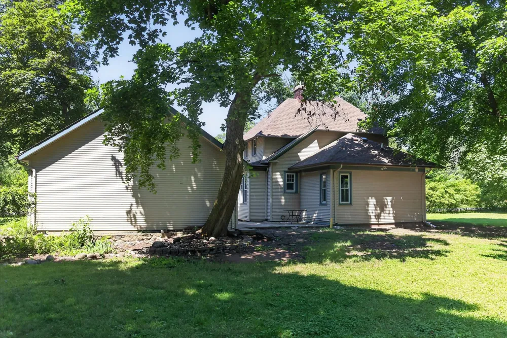 2213 Olmstead Road Kalamazoo, MI 49001