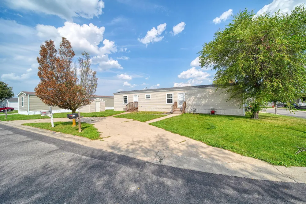 275 Grand River Drive Adrian, MI 49221
