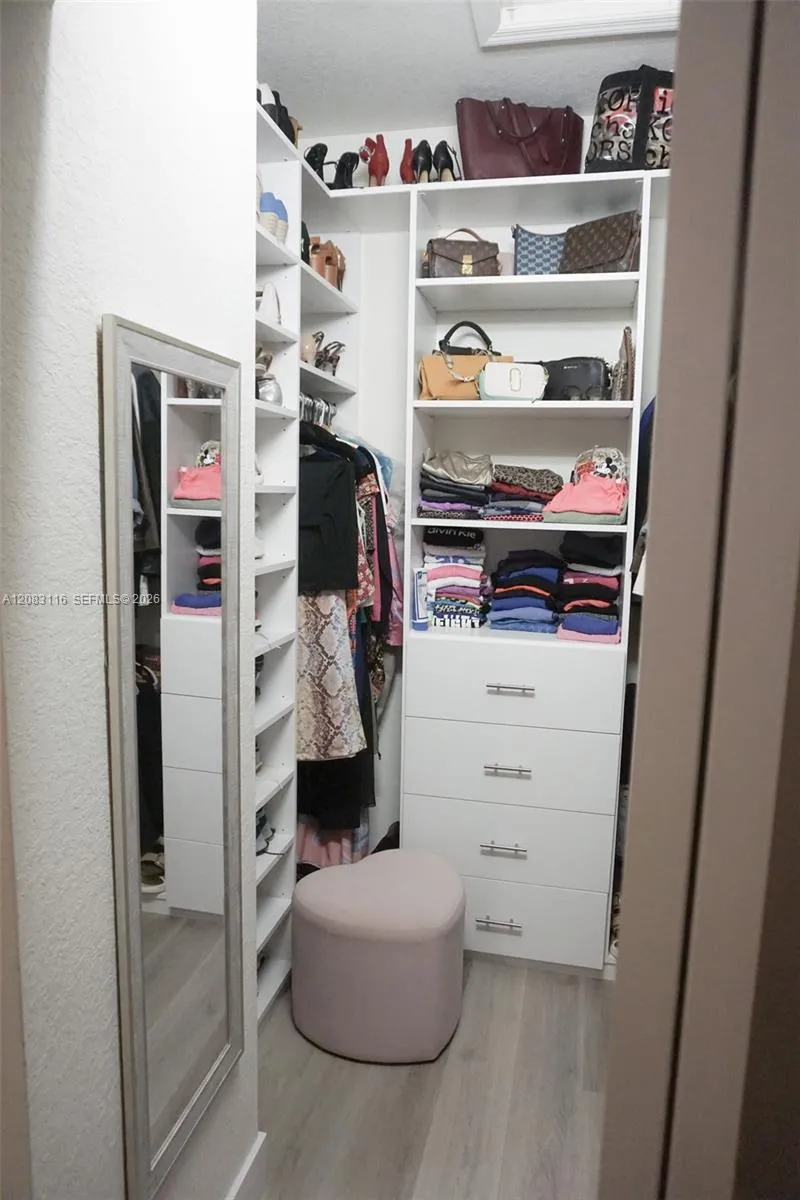 10589 W 32nd Ln Hialeah Gardens, FL 33018