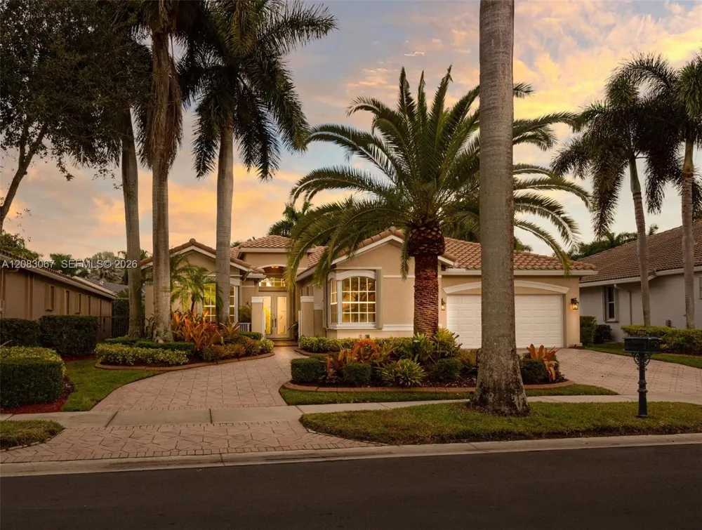 2552 Jardin Ln Weston, FL 33327