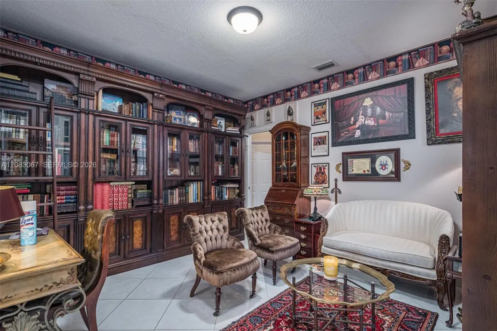 2552 Jardin Ln Weston, FL 33327