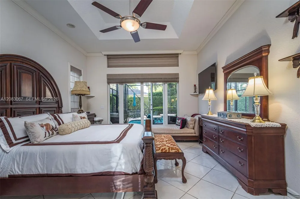 2552 Jardin Ln Weston, FL 33327