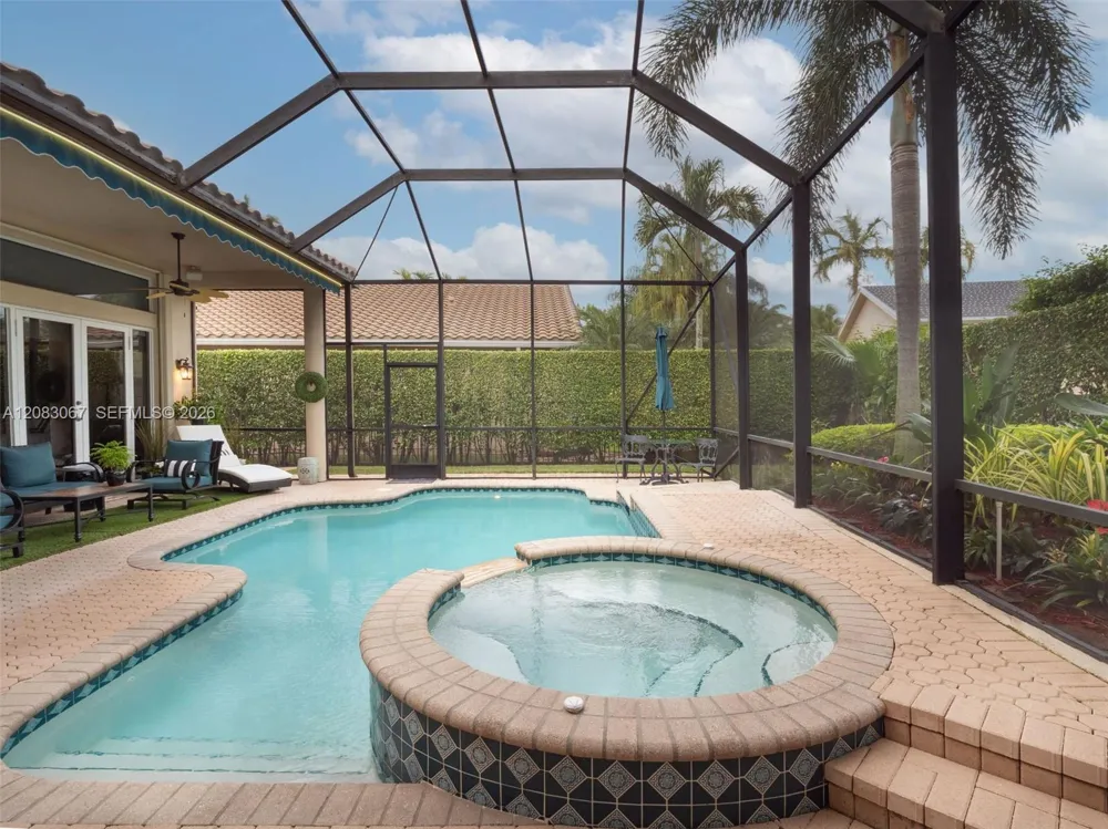 2552 Jardin Ln Weston, FL 33327