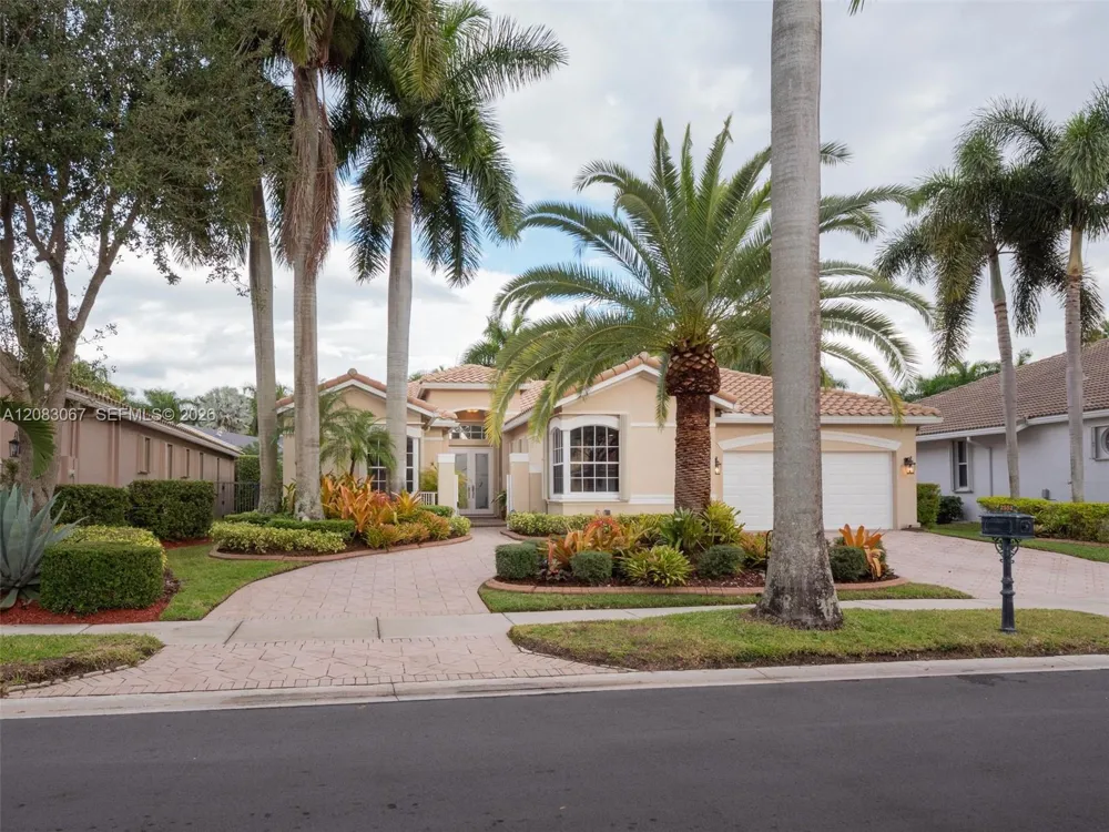 2552 Jardin Ln Weston, FL 33327