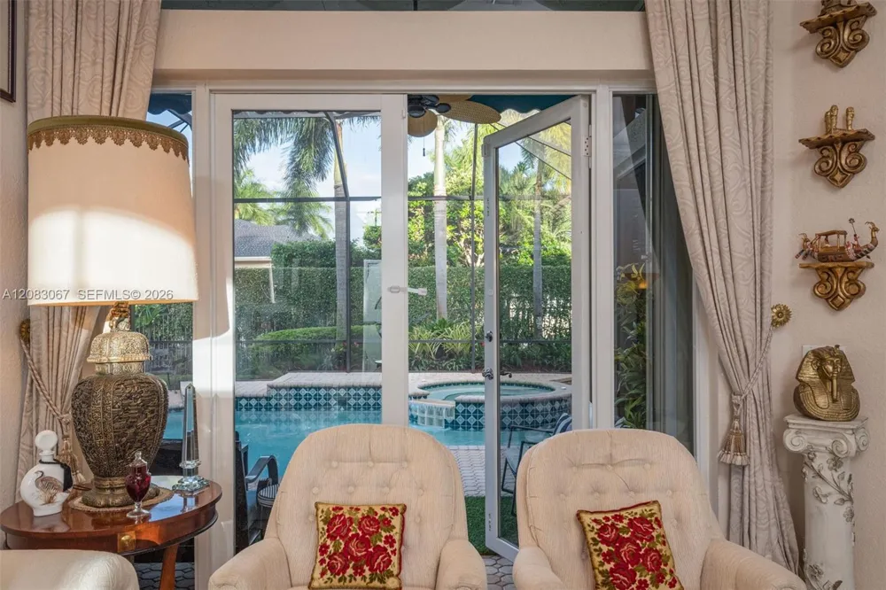 2552 Jardin Ln Weston, FL 33327