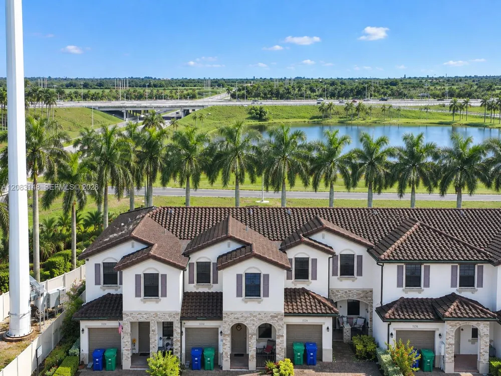 11222 SW 250th Ter Homestead, FL 33032