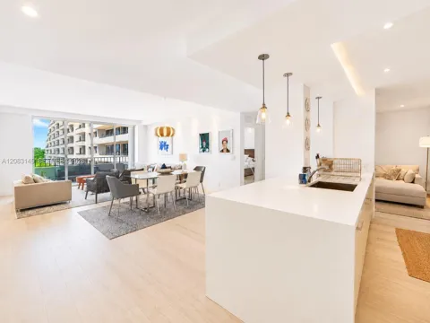 151 Crandon Blvd #405