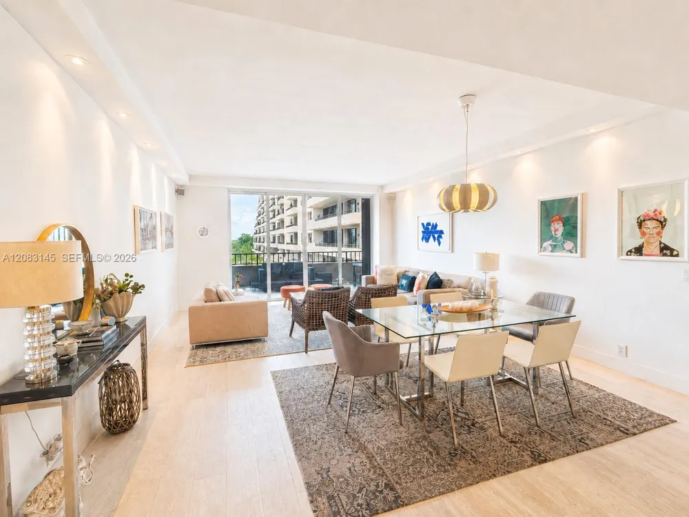 151 Crandon Blvd #405 Key Biscayne, FL 33149