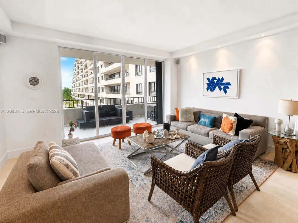 151 Crandon Blvd #405 Key Biscayne, FL 33149