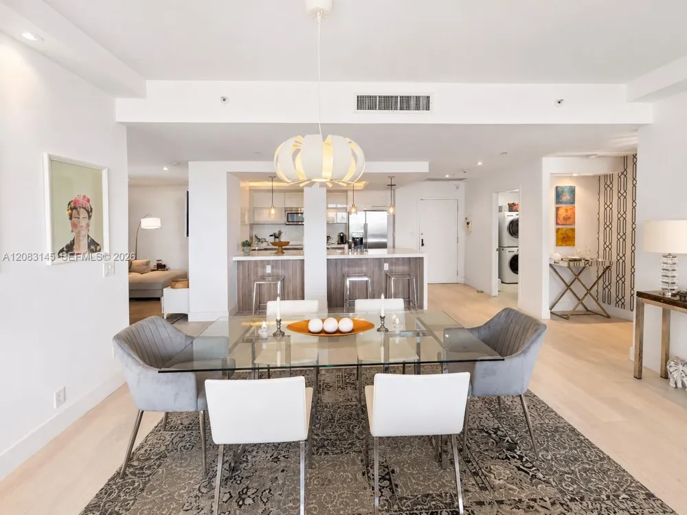 151 Crandon Blvd #405 Key Biscayne, FL 33149