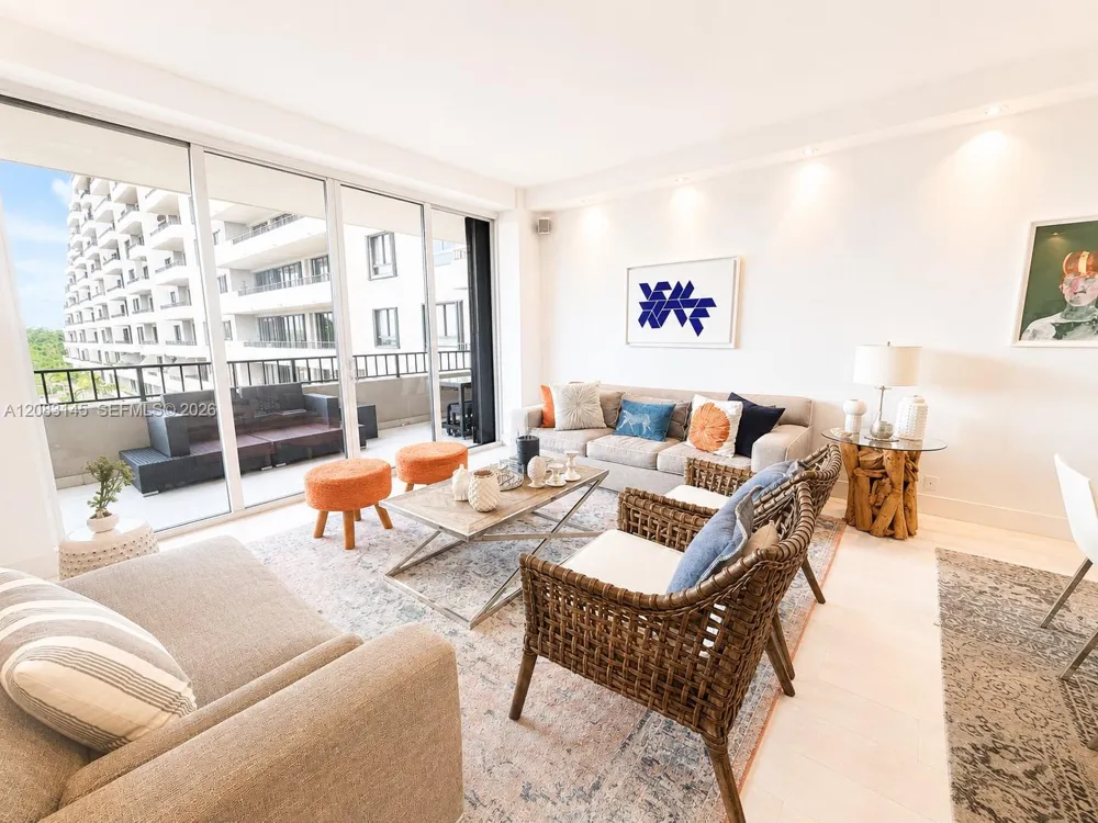 151 Crandon Blvd #405 Key Biscayne, FL 33149
