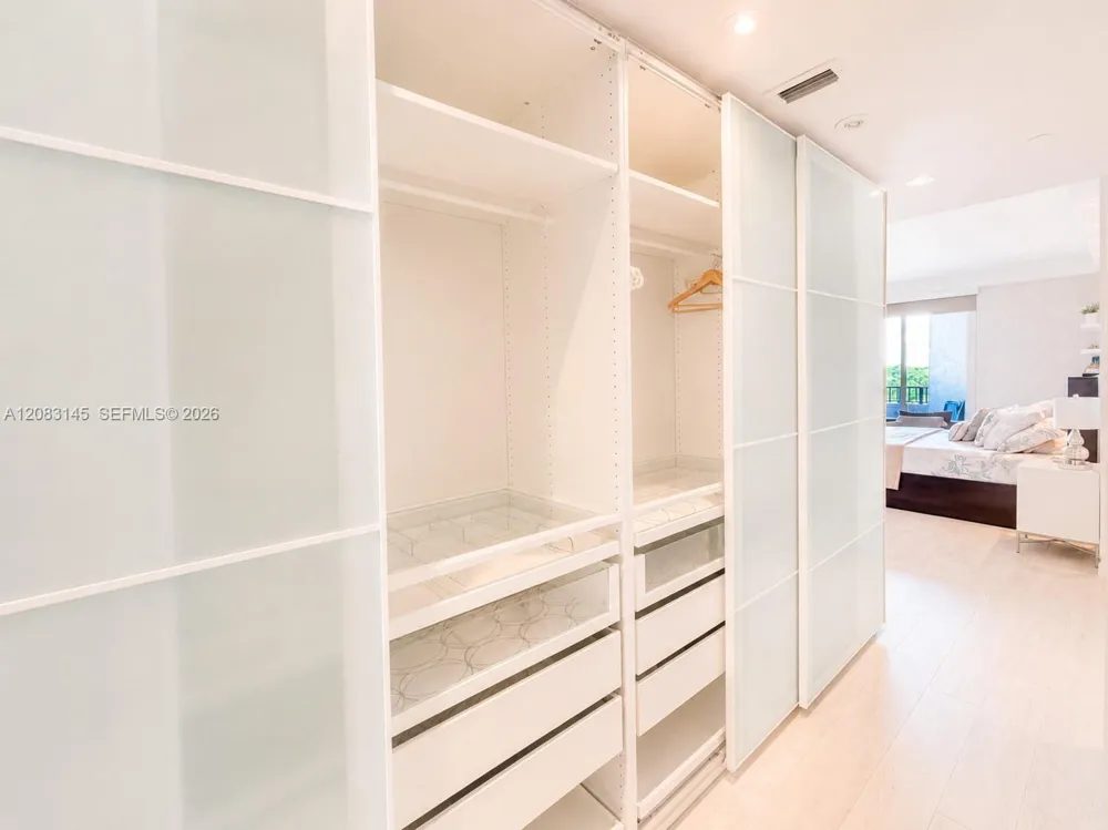 151 Crandon Blvd #405 Key Biscayne, FL 33149