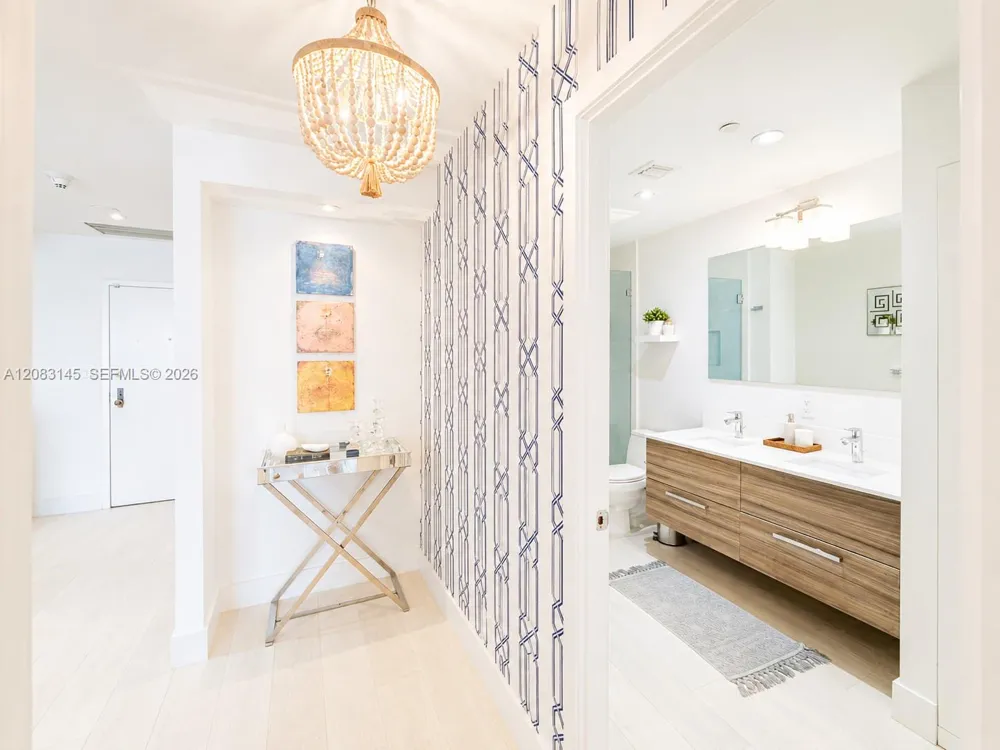 151 Crandon Blvd #405 Key Biscayne, FL 33149