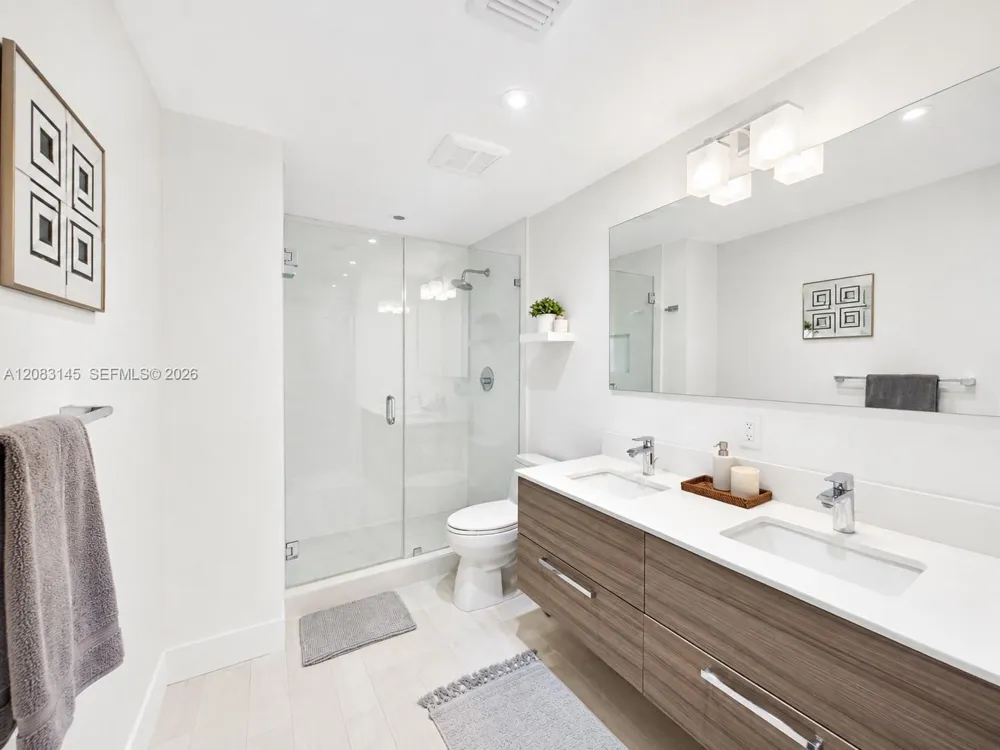 151 Crandon Blvd #405 Key Biscayne, FL 33149