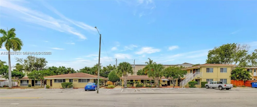 2901 Middle River Dr #5 Fort Lauderdale, FL 33306
