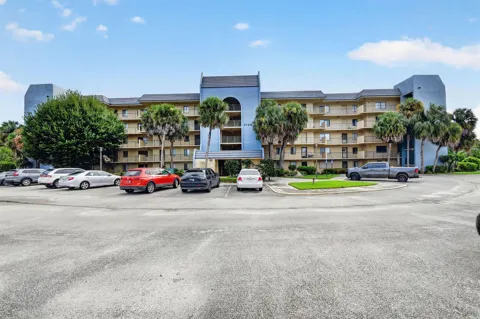 2786 TENNIS CLUB DRIVE #407