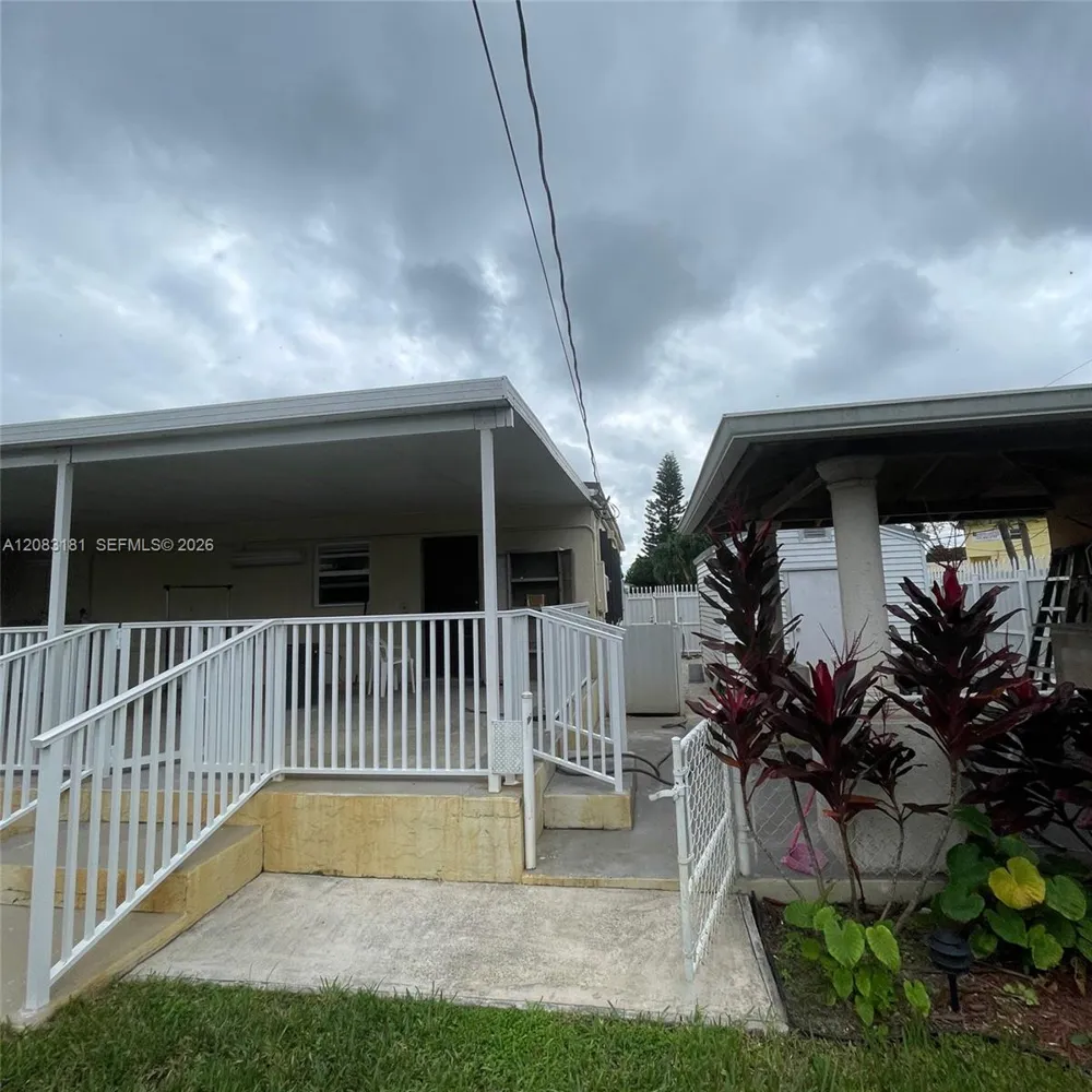 501 SE 7th St #A Hialeah, FL 33010