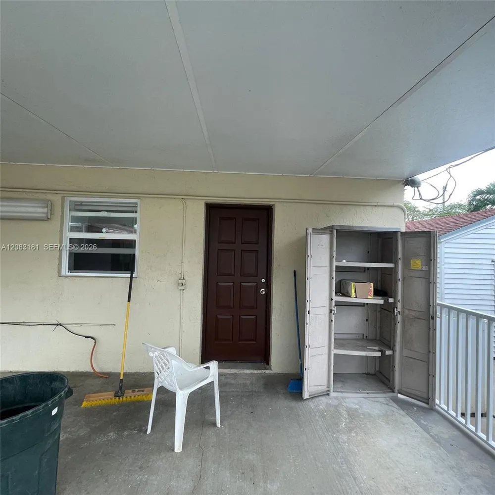 501 SE 7th St #A Hialeah, FL 33010