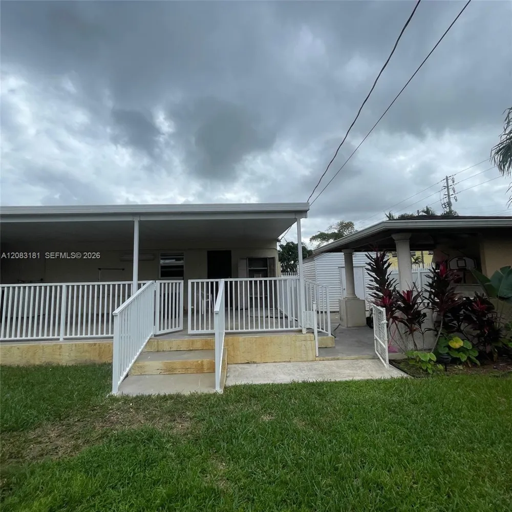 501 SE 7th St #A Hialeah, FL 33010