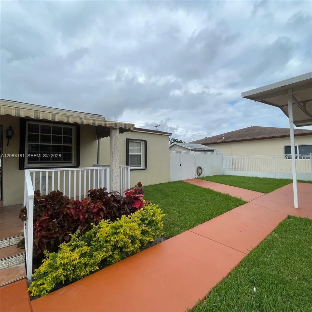 501 SE 7th St #A Hialeah, FL 33010