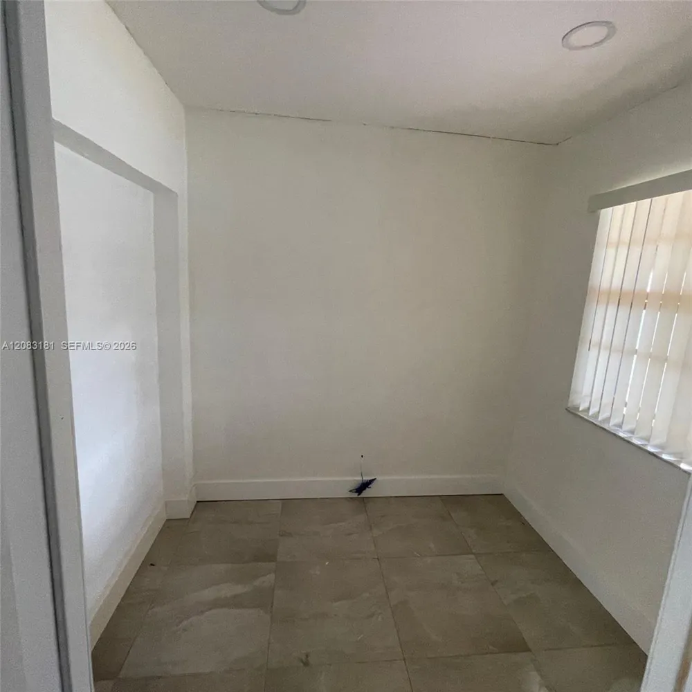 501 SE 7th St #A Hialeah, FL 33010