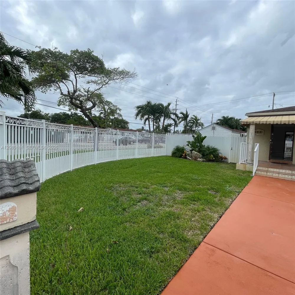 501 SE 7th St #A Hialeah, FL 33010