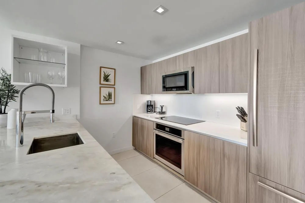 401 BIRCH ROAD #510 Fort Lauderdale, FL 33304