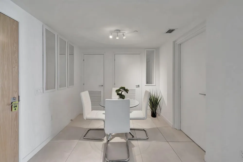 401 BIRCH ROAD #510 Fort Lauderdale, FL 33304