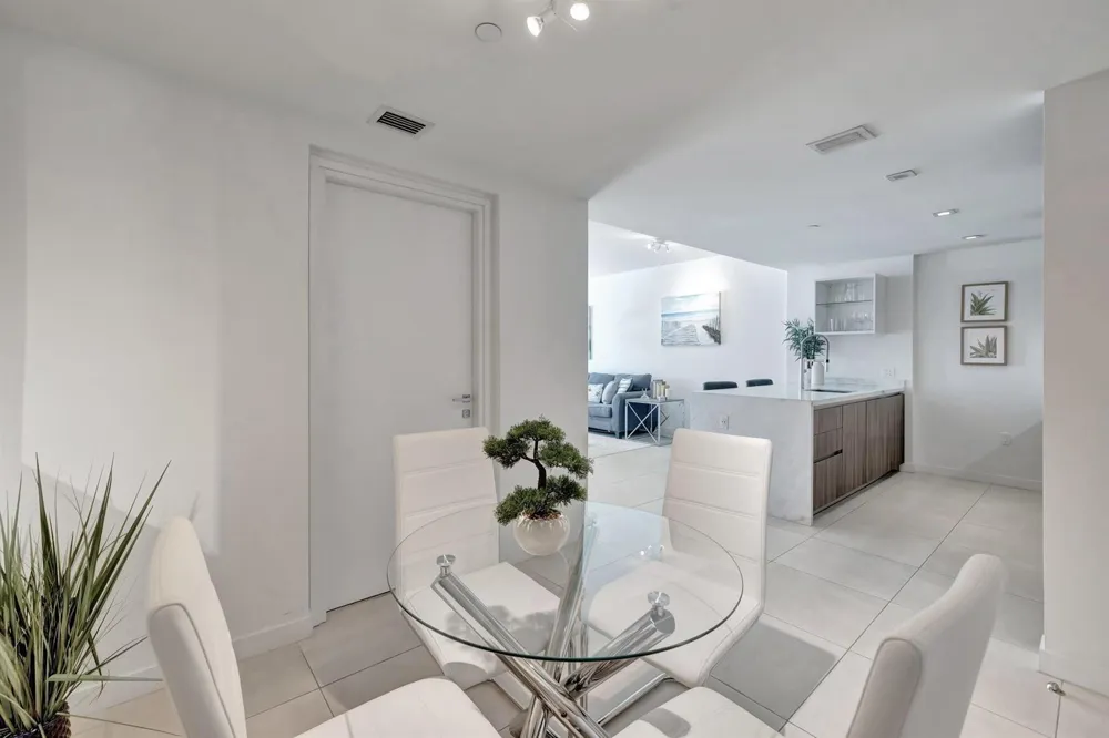 401 BIRCH ROAD #510 Fort Lauderdale, FL 33304