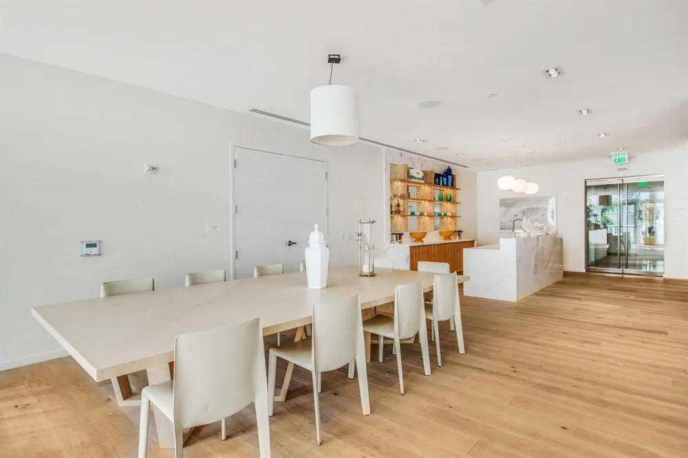 401 BIRCH ROAD #510 Fort Lauderdale, FL 33304