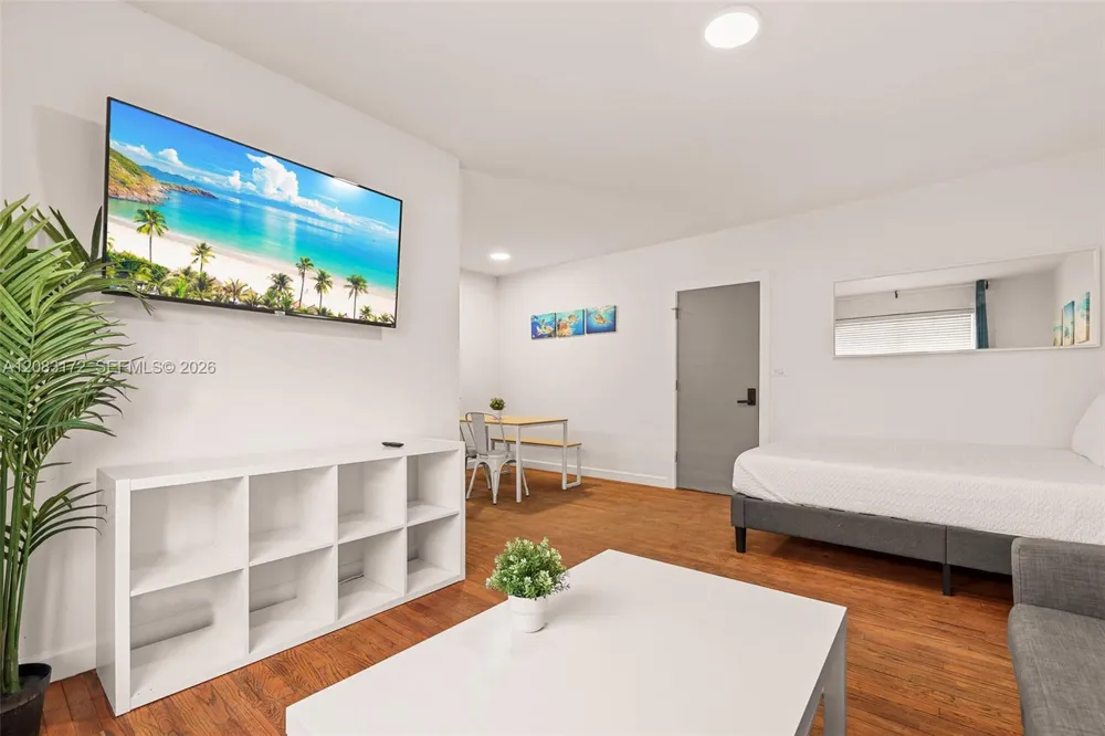 7340 Harding Ave #11 Miami Beach, FL 33141
