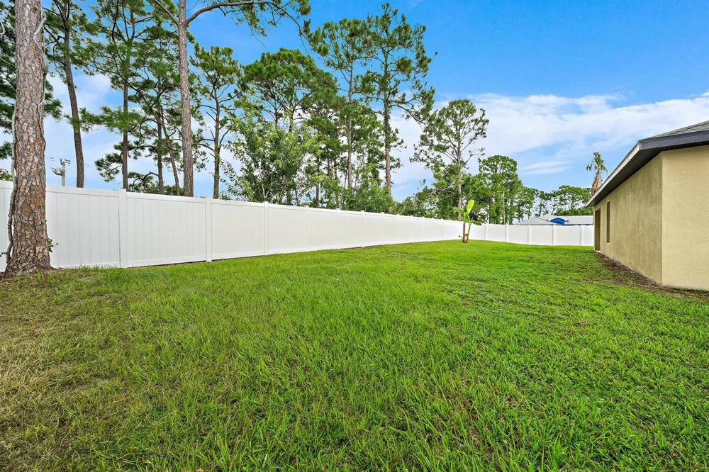 790 NW Kingston Street Port St. Lucie, FL 34983