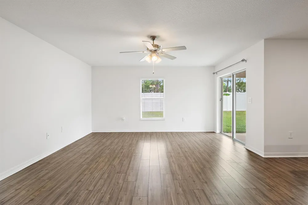 790 NW Kingston Street Port St. Lucie, FL 34983