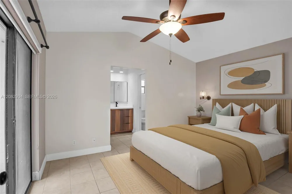 17624 NW 63rd Ct Hialeah, FL 33015