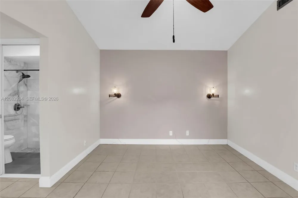 17624 NW 63rd Ct Hialeah, FL 33015