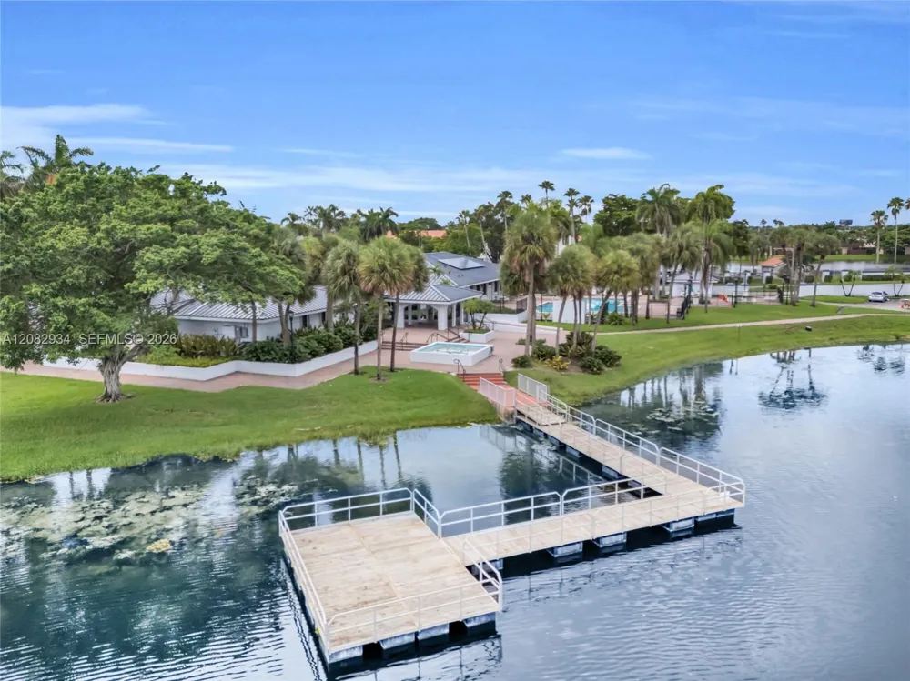 17624 NW 63rd Ct Hialeah, FL 33015