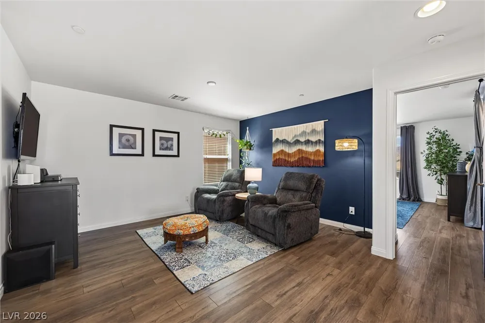 124 Fiery Hill Avenue Henderson, NV 89011