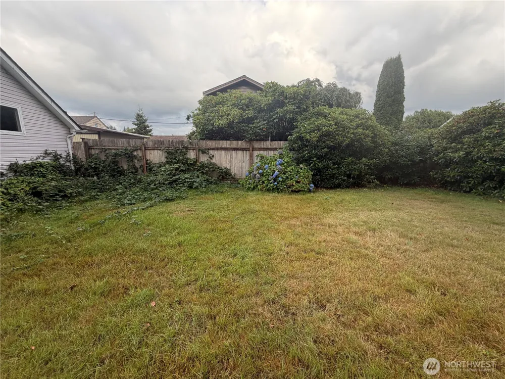 152 Karr Avenue Hoquiam, WA 98550
